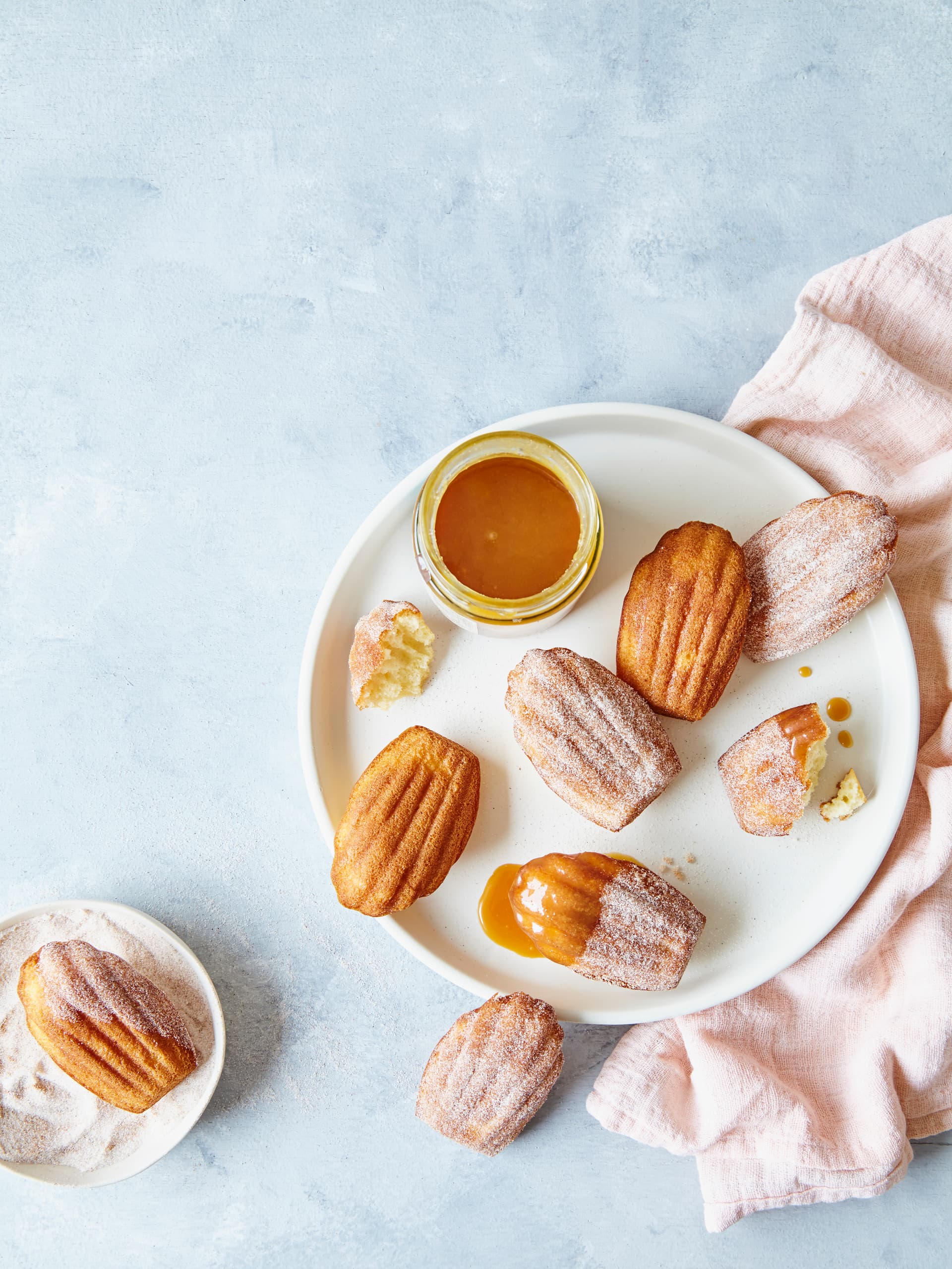 카페 디저트 초급 · 중급 배경 이미지