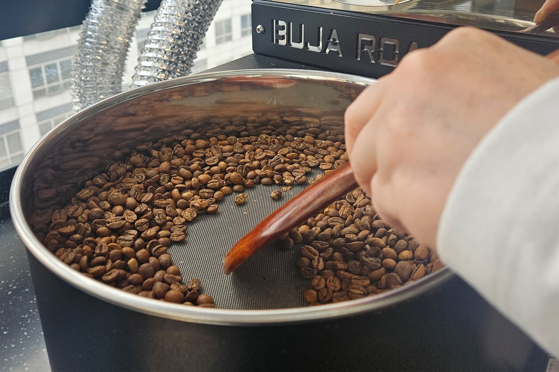 나만의 원두 레시피 만들기 ! 더원의 로스팅 과정에서 시작해볼까요?