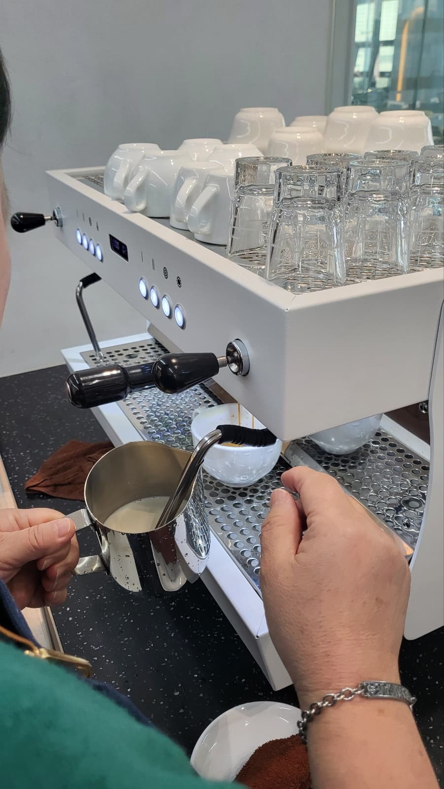 barista_foundation_course_list_3.jpg